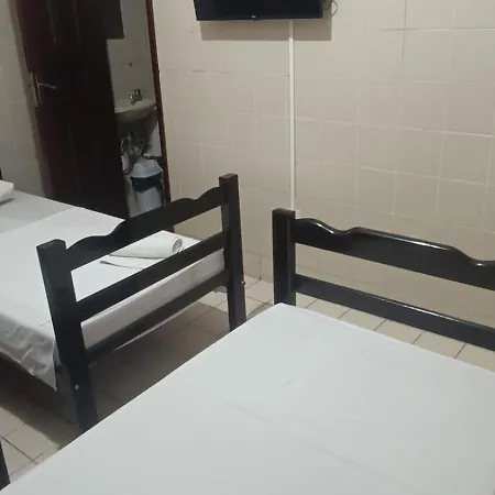 Hotel De 3*
